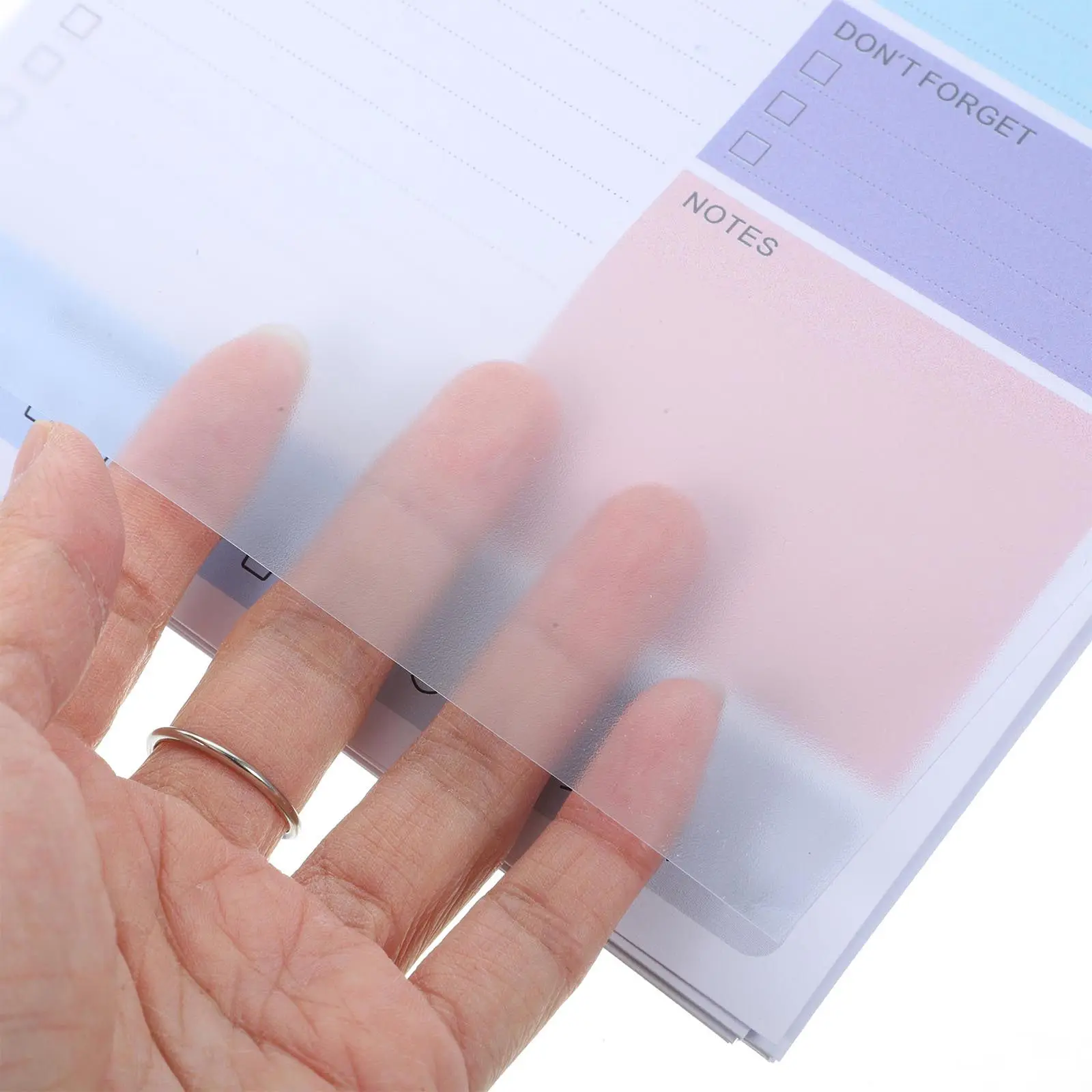 Daily Planner Notepad A5 Smooth Writing Paper Tear Off Pages Portable Desk Planner for to Do List Meal Planning Grocery Shopping