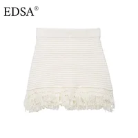 EDSA Minifalda de punto beige para mujer con adornos a cuadros con flecos, cintura alta, cintura elástica, faldas cortas de verano