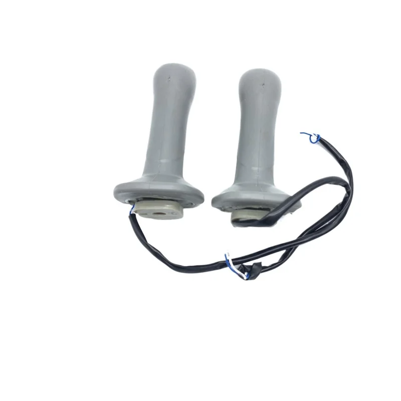 

Excavator for Hitachi ZAX200/210/240/270/330-3 electronic injection control handle rubber dust cover accessories