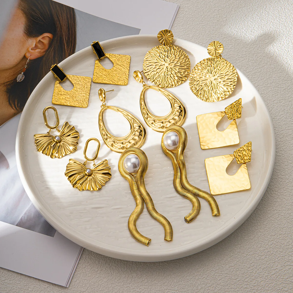 

Fashion retro irregular geometric exaggerated earrings, 14k gold plated stainless steel earrings, high-quality jewelry wholesale