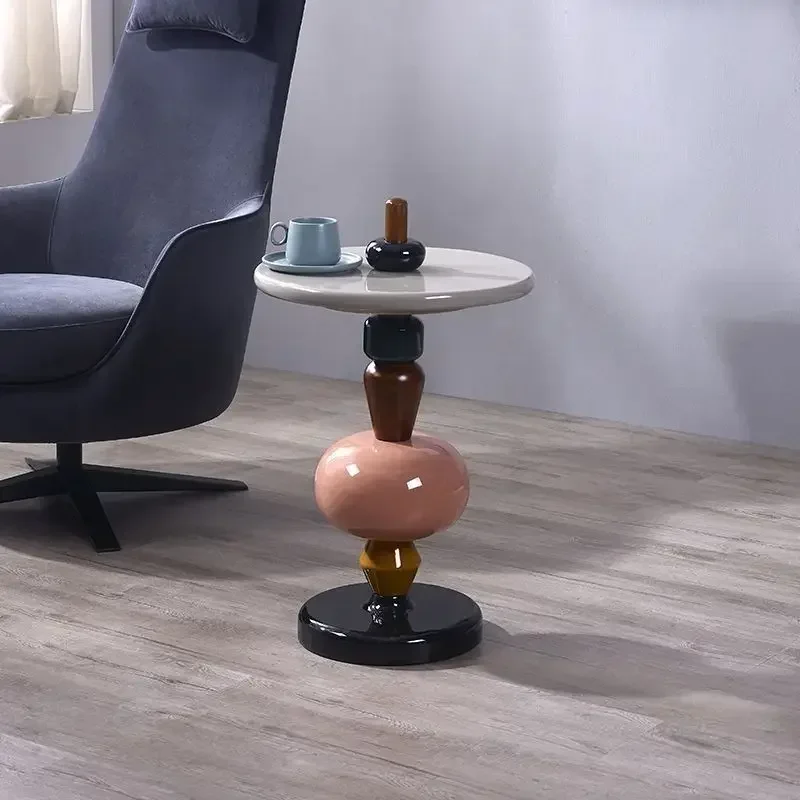 

Скандинавский креативный современный минималистичный диван для гостиной, прикроватная тумбочка в виде ябса, небольшой угловой столик, круглый журнальный столик, декор комнаты