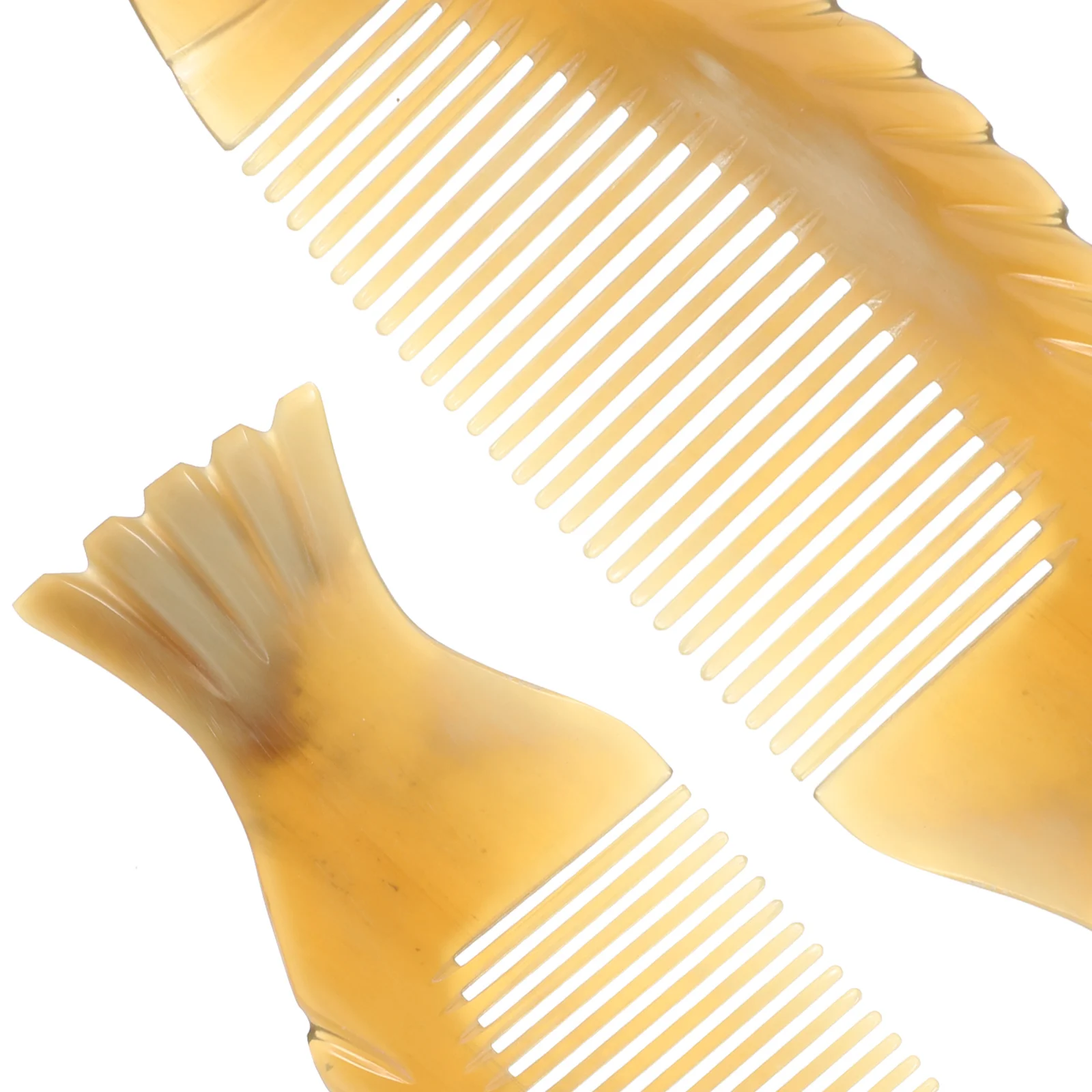 

Fish Shaped Horn Comb for Women Smoothing Detangle Handheld Hairdressing Fine Tooth Pocket Size Anti Static Promotes Circulation
