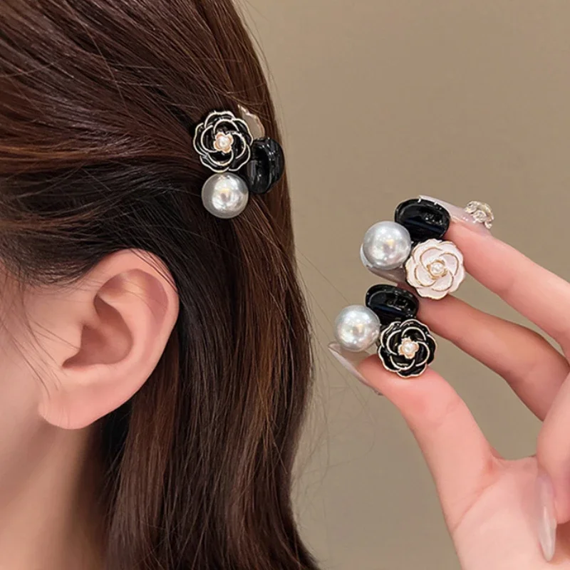 Korean Pearl Camellia Flower Hair Claw Elegant Barrettes Sweet Ponytail Hair Clips for Women Girls Headwear Hair Accessories