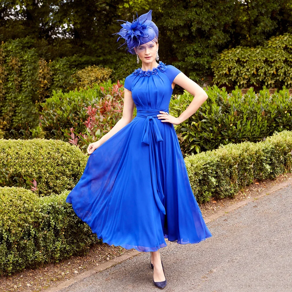 Einfache Tee Länge Royal Blue Mutter der Braut Kleider A-linie Chiffon Hochzeit Kleid mit Blumen Plus Größe Mutter der kleid