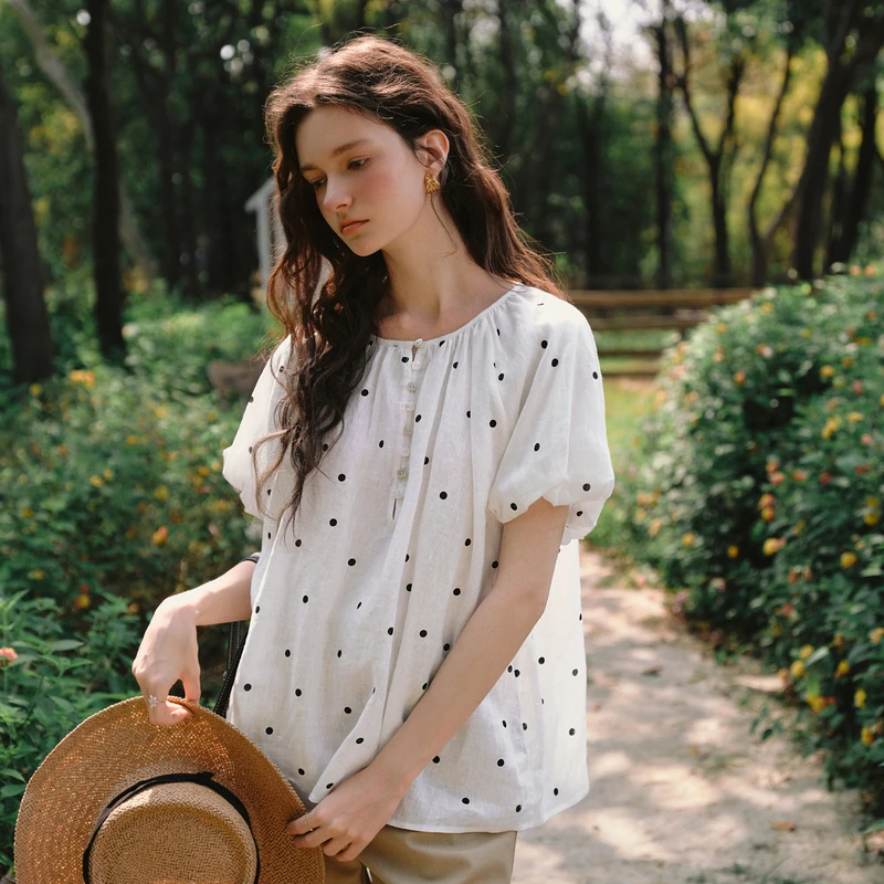 

OLrain Women's Shirts 2025 Summer Polka Dot French Holiday Blouse Female Puff Sleeve Round Neck Button Women Shirts O57XC99220