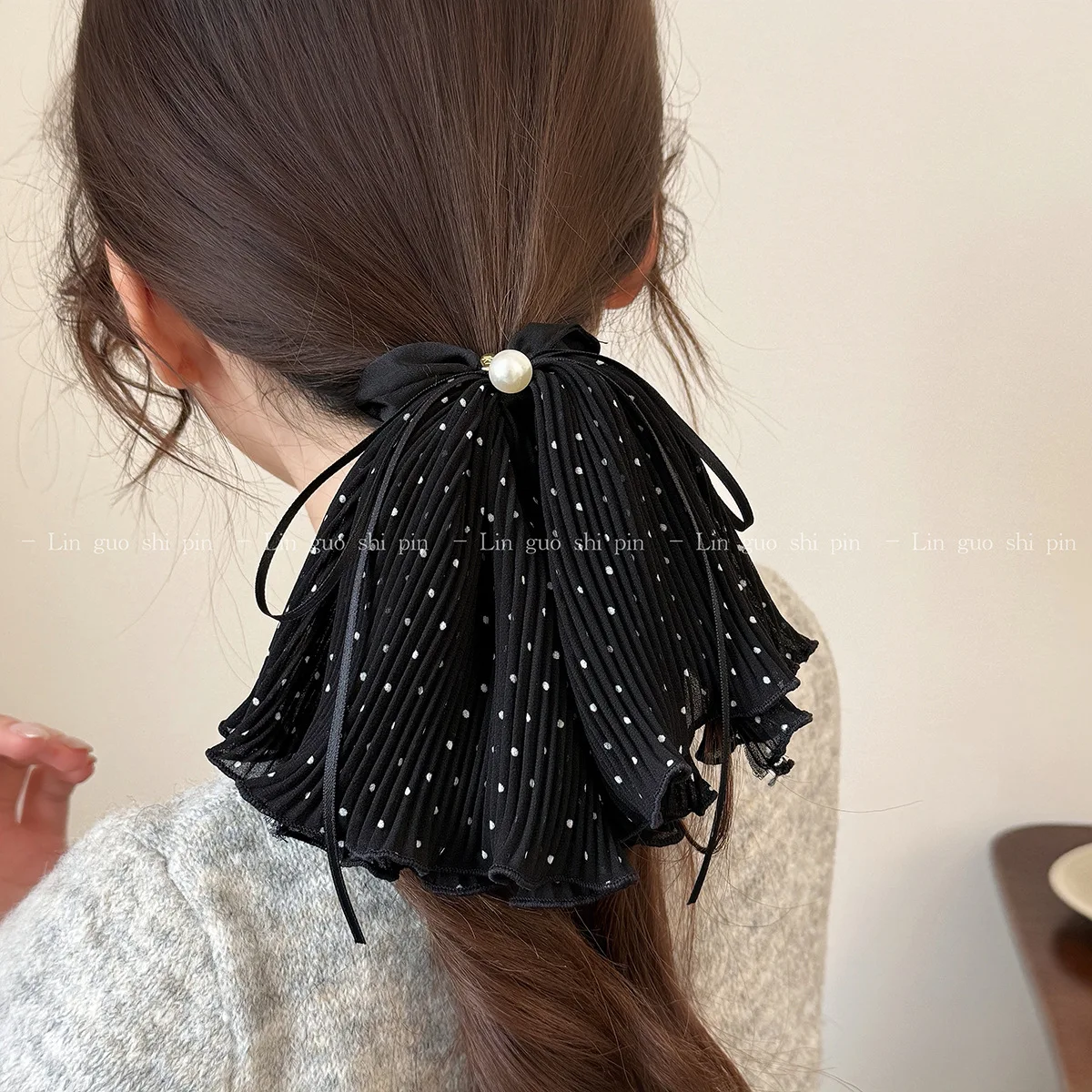 

Double Layer Ruffle Mesh Scrunchies French Fairycore Bow Ribbon Hair Ties for Women Low Ponytail Bun Holder