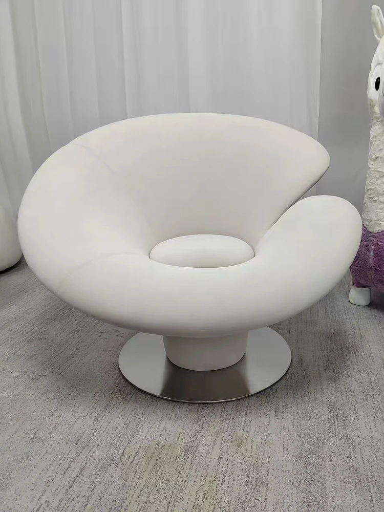 Nordic modern luxury glass fiber reinforced plastic lotus chair horseshoe chair Hotel model room leisure petal