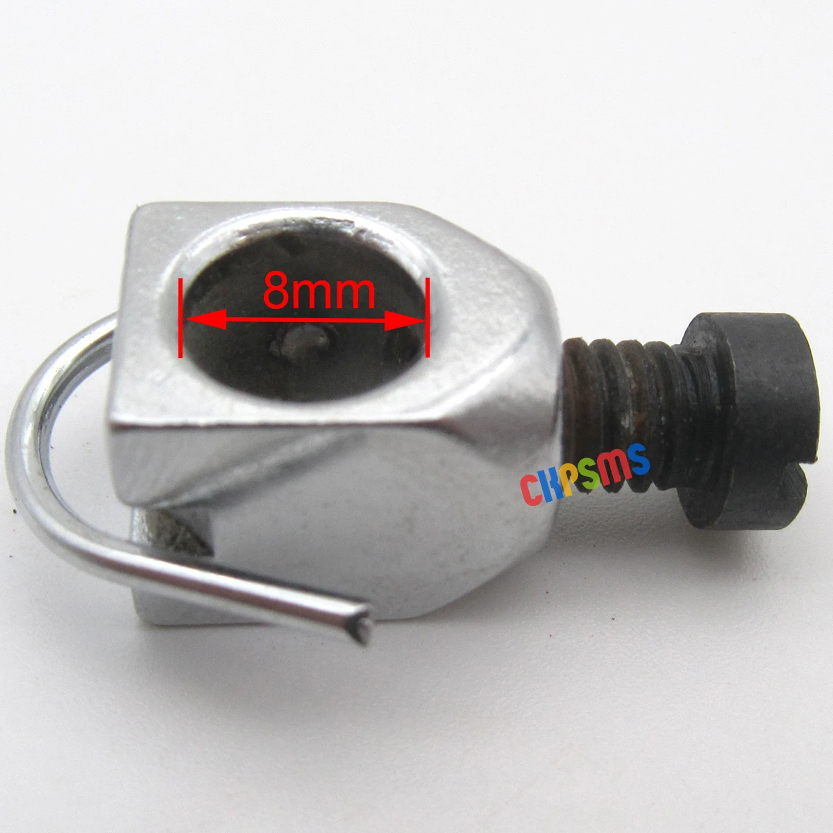 1 pz #82522 morsetto ad ago per SINGER 45 k56 45 k57 45 k58 45 k76 45 k87