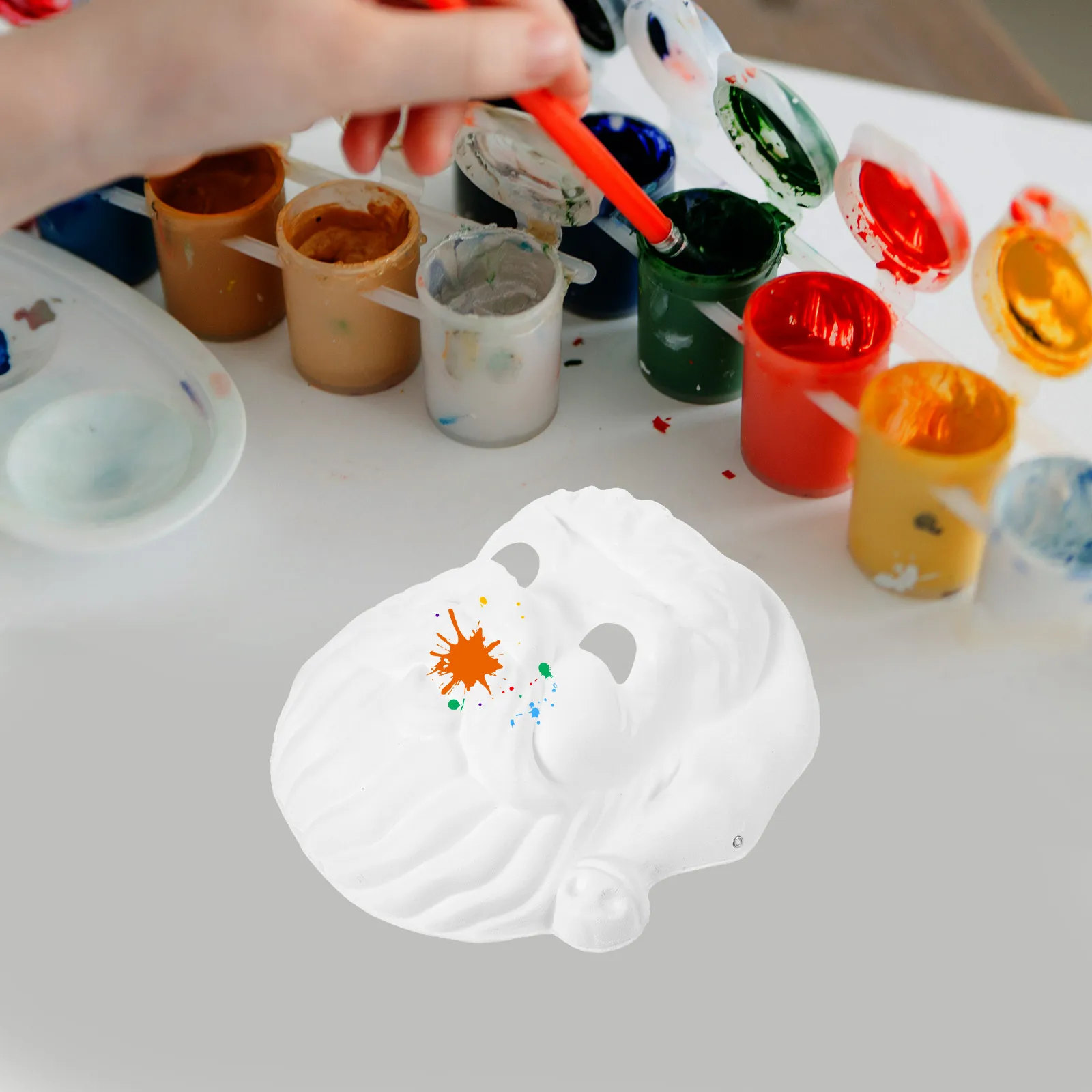 

1 set DIY Paper Masks Paintable White Embryo Paper Kids Outdoor Camping Hiking Halloween Masquerade Supplies 12 Colors