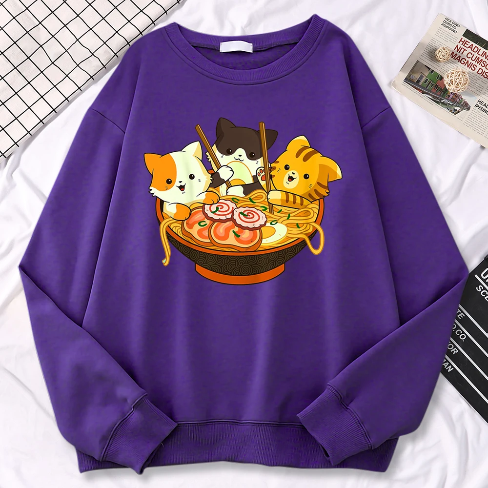 Simple Kawaii Sweatshirt For Women Anime Cats Eating Japanese Ramen Noodles Print Hoodies Loose Warm Pullover Crewneck Clothes