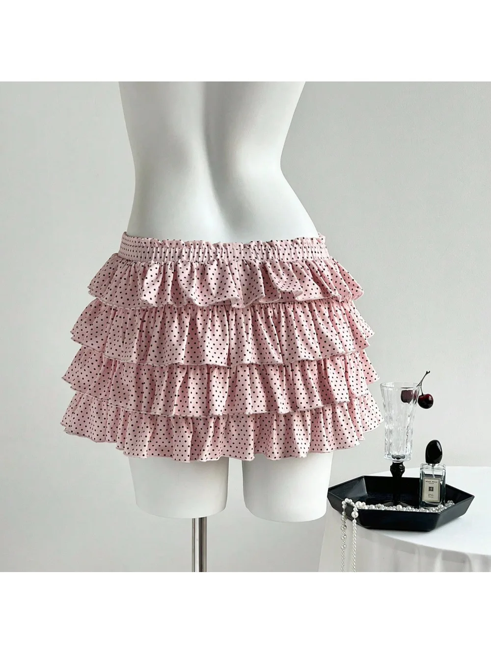 2026 new summer Y2K sweet girl polka dot multi-layer ruffled cake skirt trend fashionable niche simple date versatile spicy girl