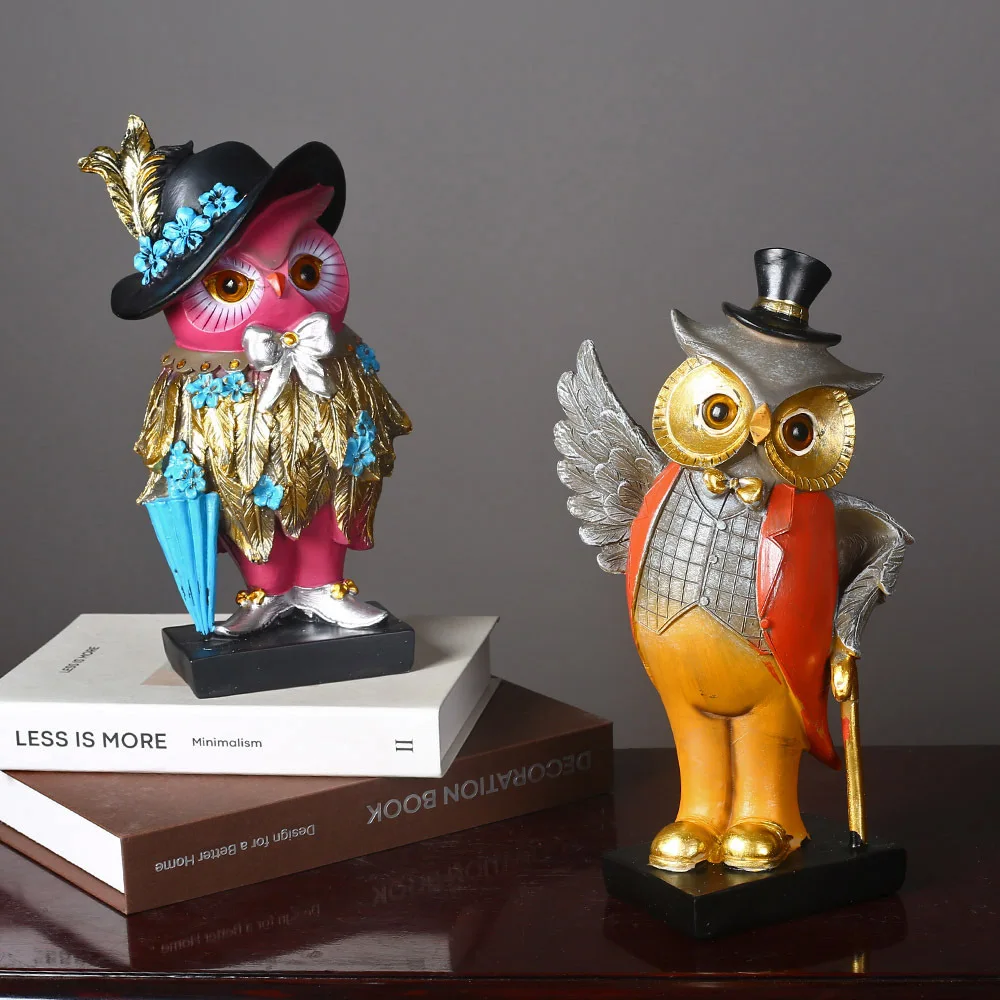 American Owl Figurine - Creative Home Decor for Living Room & Bar, Unique Sample Room Display Craft for Shop Decoration