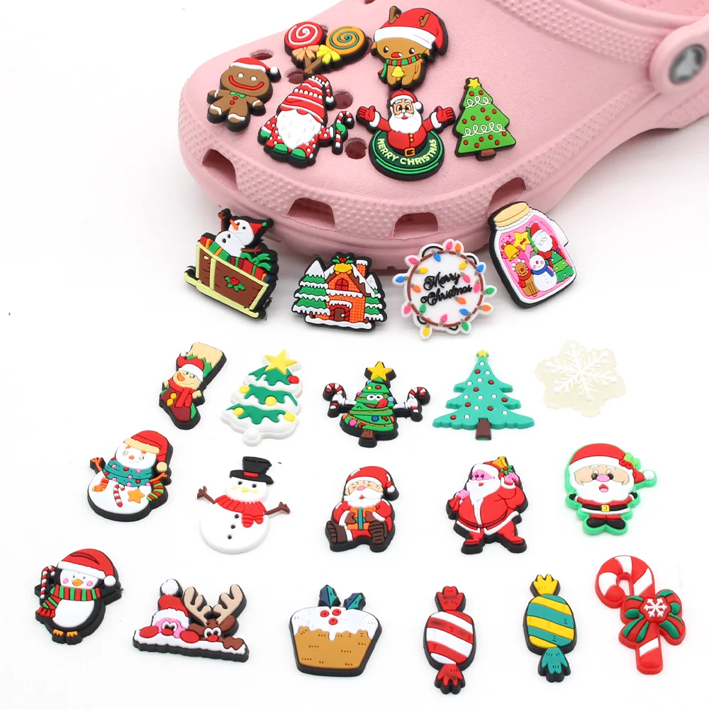 Hot 1pcs Cartoon Christmas Tree Shoe Charms Funny DIY Candy Accessories Pins Decorate Buckle kids Girls Boy X-mas Festival Gifts