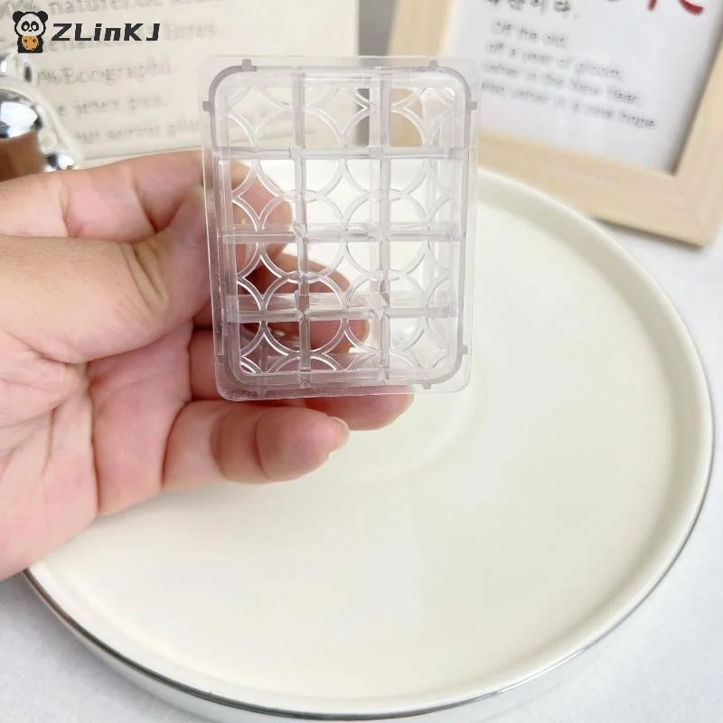 ▶4PCS Kitchen Decor Toy 1:12 Dollhouse Miniature Transparent Drink Storage Basket Beer/Cofee Basket Model Doll House Accessories