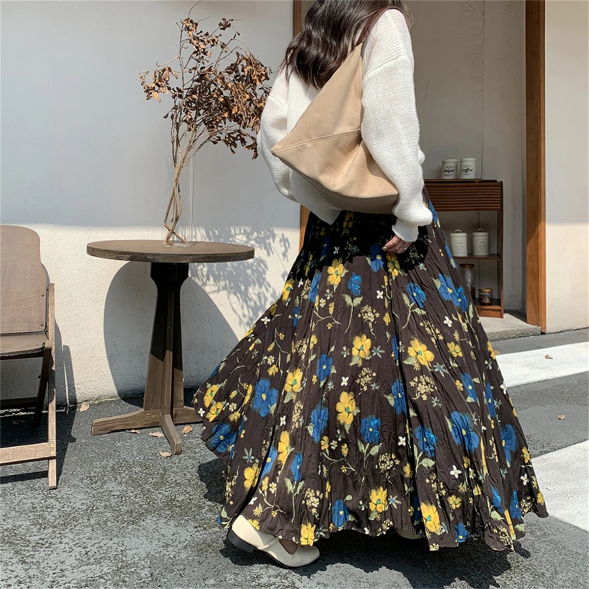 French Vintage Pleated Print Skirt for Women 2025 Spring/Autumn New Arrival High-Waisted Slimming A-Line Long Skirt