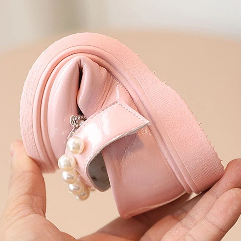 Children Girls Princess Shoes Spring Autumn Retro Patent Leather Cute Pearl Bow Dance Shoes Girls Flats Non-slip Beans Shoes