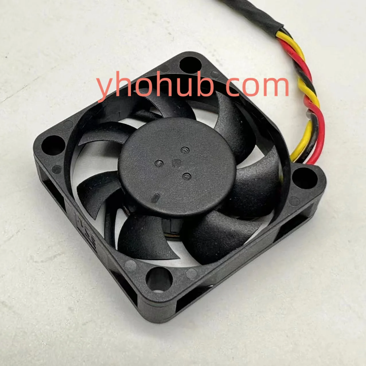 SUNON MF40100V2-1000C-G99 DC 5V 0,65 W 40x40x10mm 3-проводной Вентилятор охлаждения сервера