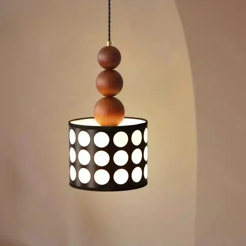 Modern Black/white Polka Dot Chandelier Rotundity Acrylic Pendant Light Living Room Bedroom Restaurant Kitchen LED Hanging Lamps