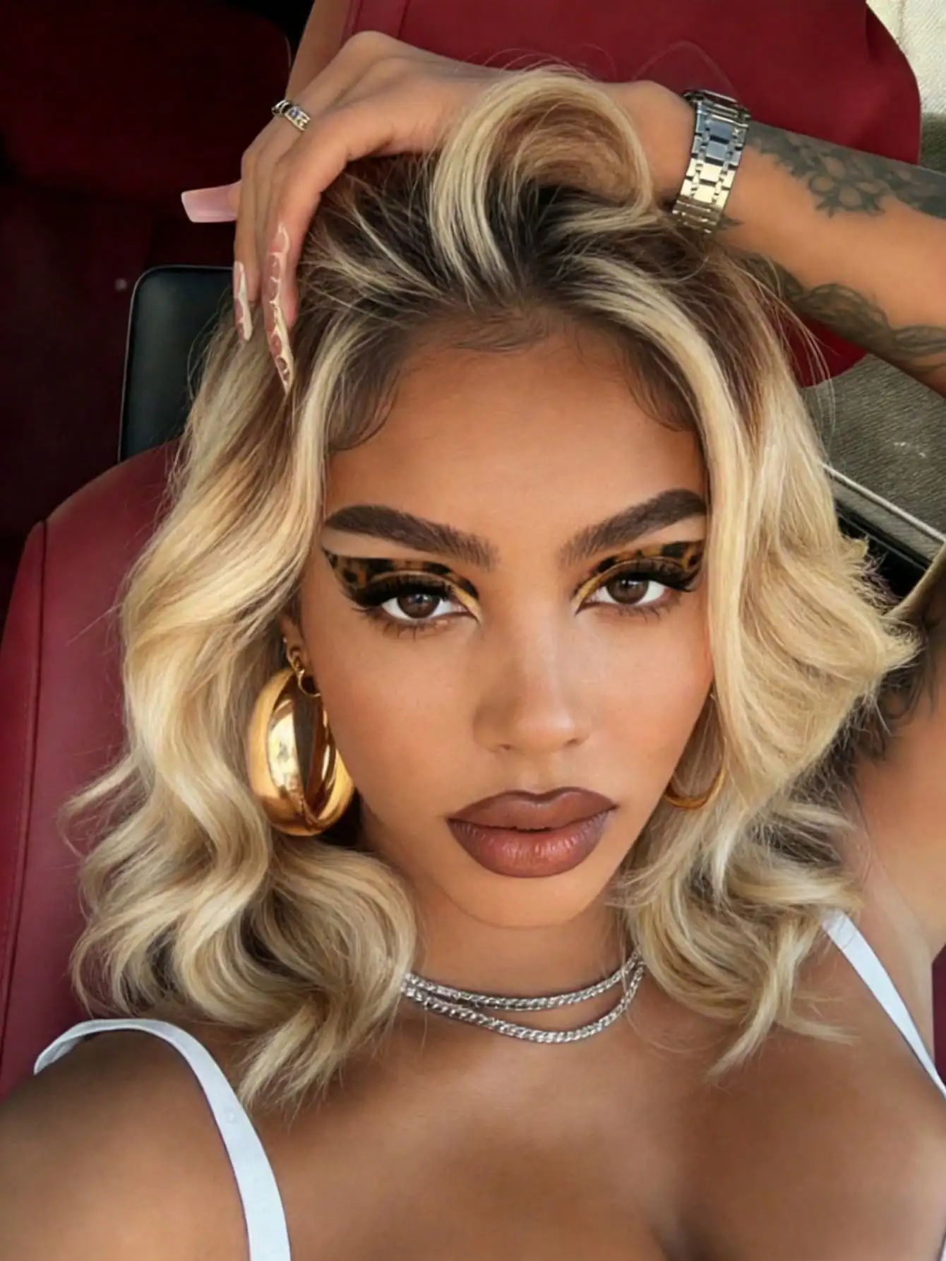 200% Density Short Bob Body Wave Lace Front Wig Human Hair Ombre Ash Blonde Wig Elegant Casual 13x4 Hd Lace Front Wig Human Hair Glueless Wigs Pre Plucked for Women with Baby HairFor Daily Holiday