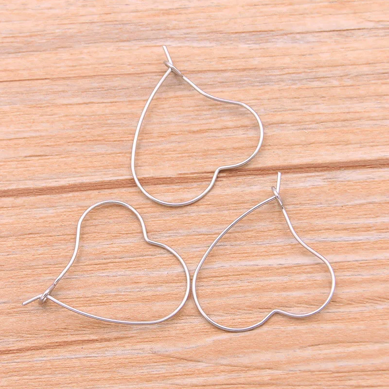 

40Pcs 24*26mm Shaped Ring Heart Charm Stainless Steel Pendant Open Bezels Hollow Pressed Resin Frame Mold DIY Jewelry Making