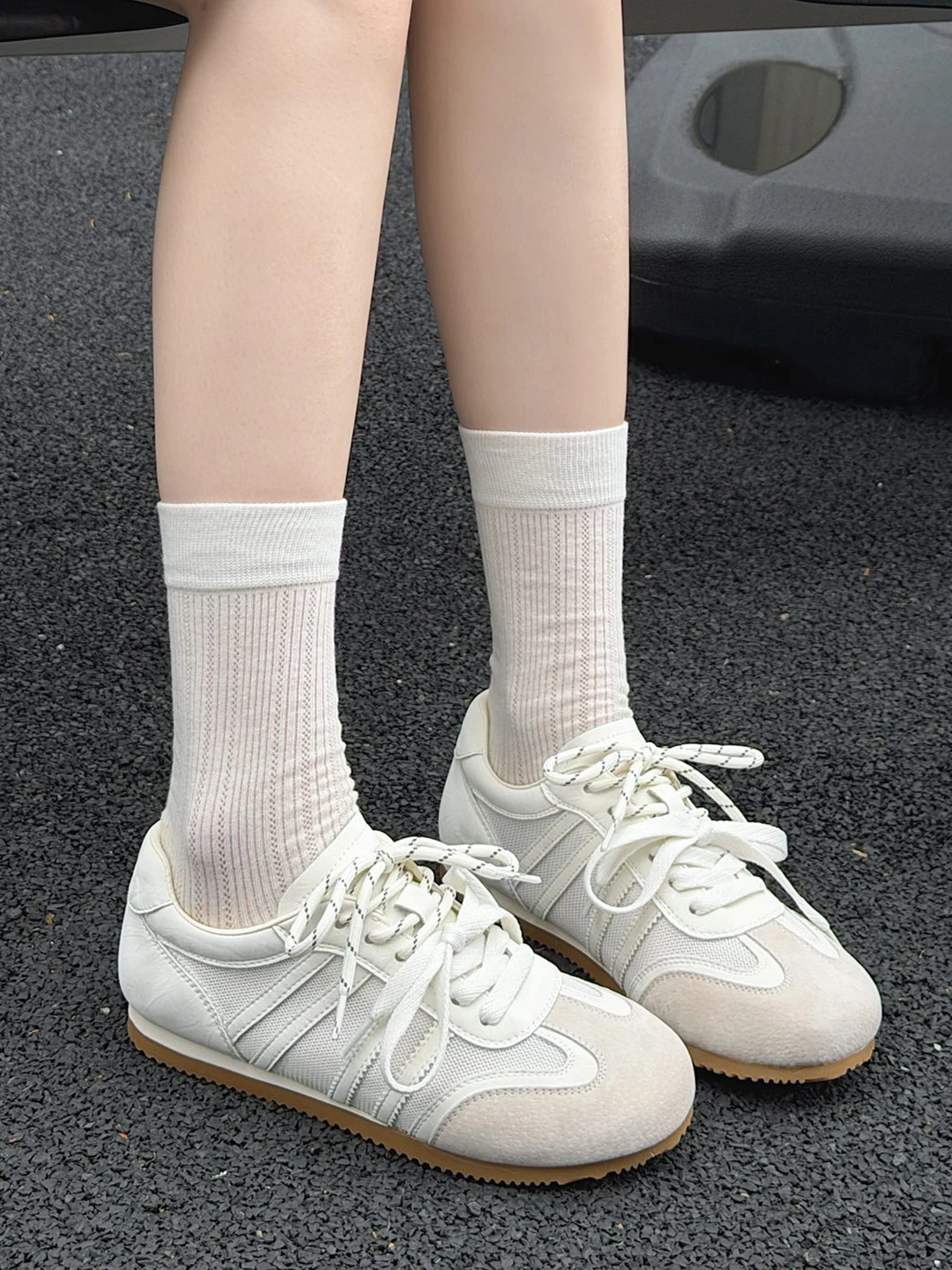 scarpe-da-donna-leggere-con-suola-morbida-traspiranti-in-pelle-e-rete-nuova-moda-estiva-scarpe-sportive-casual