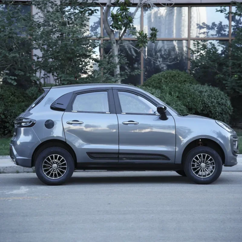 For New Energy Oil and Electricity Dual-Purpose Heating and Cooling Air Conditioning System for Four-Wheeled Electric
