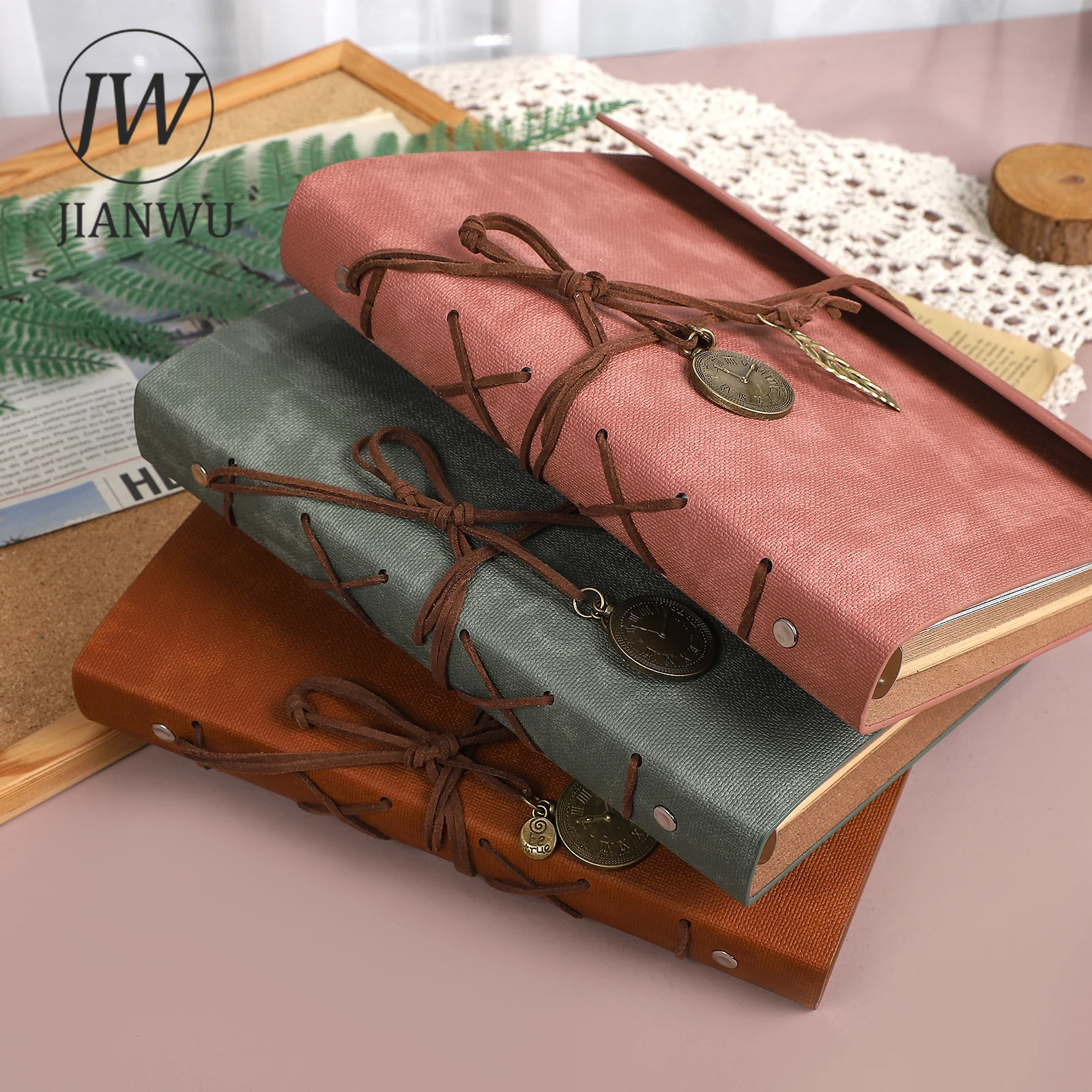 

JIANWU Vintage Photo Album PU Leather Material Laminated Handmade Loose-leaf Book Creative Journal Student Supplies Stationery