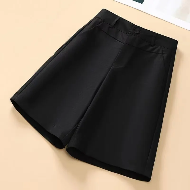 2025 Women's Suit Shorts Summer New Loose High waisted Straight leg Shorts Woman Slimming Casual 5-point pants Khaki White Black