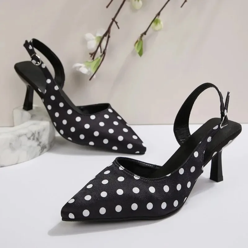 2026 Sommer Mode Damen Übergrößen-Schuhe für Frauen 35-42 Spitze Zehe Schnallenverschluss Plateau High Heel Sandalen Damenschuhe