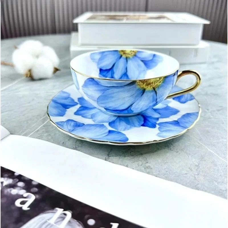 120ml Rose Ceramic Mug Coffee Cup Set Afternoon Black Tea Cup Saucers Set Handmade Gold Plated Handle Tea Cup New Home Gift