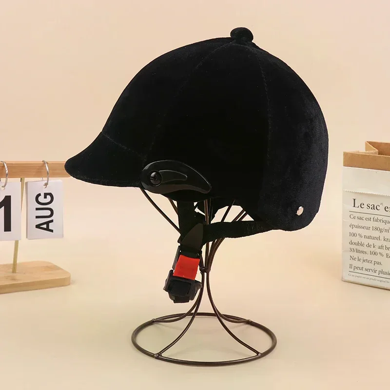 乗馬用ヘルメット プロ仕様 男女兼用 クラシック乗馬キャップ 保護具 アウトドア 調整可能 スポーツ 乗馬帽子 キャップ