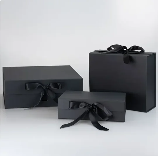 

100pcs Paper Gift Box Size 3x3x11cm and 6pcs black with gold logosize 23x17x7cm with print logo