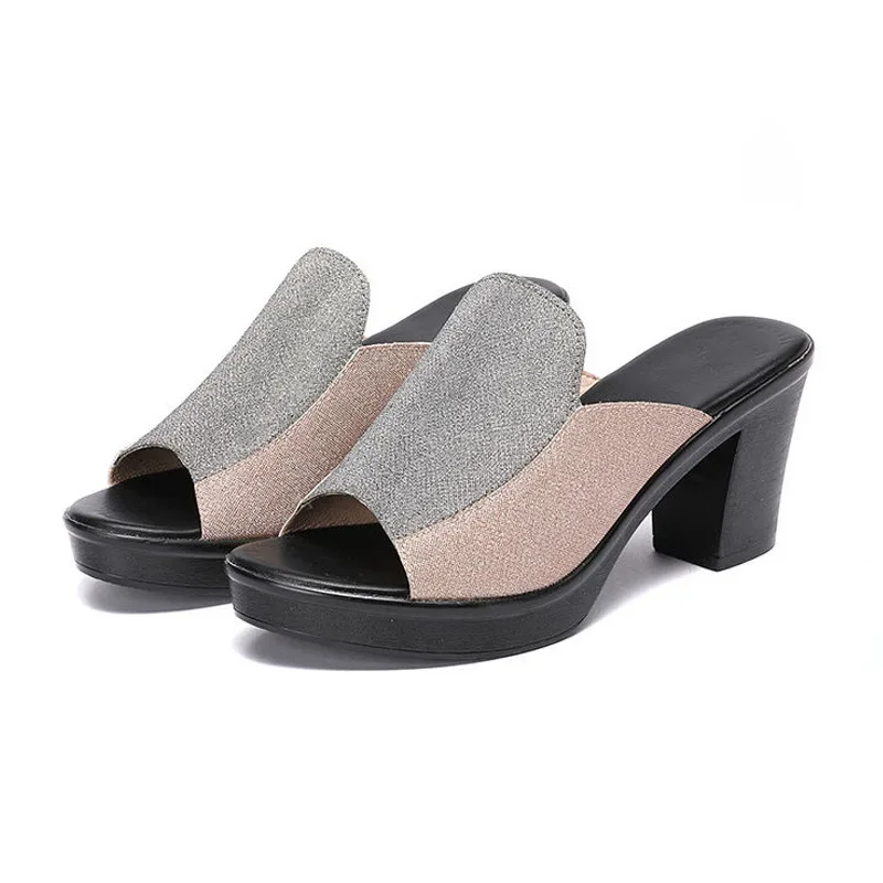 New High Heel Slippers for Women Square Heel Platform Women Sandals Thick-heeled Bright Leather Solid Color Casual Shoes 2023