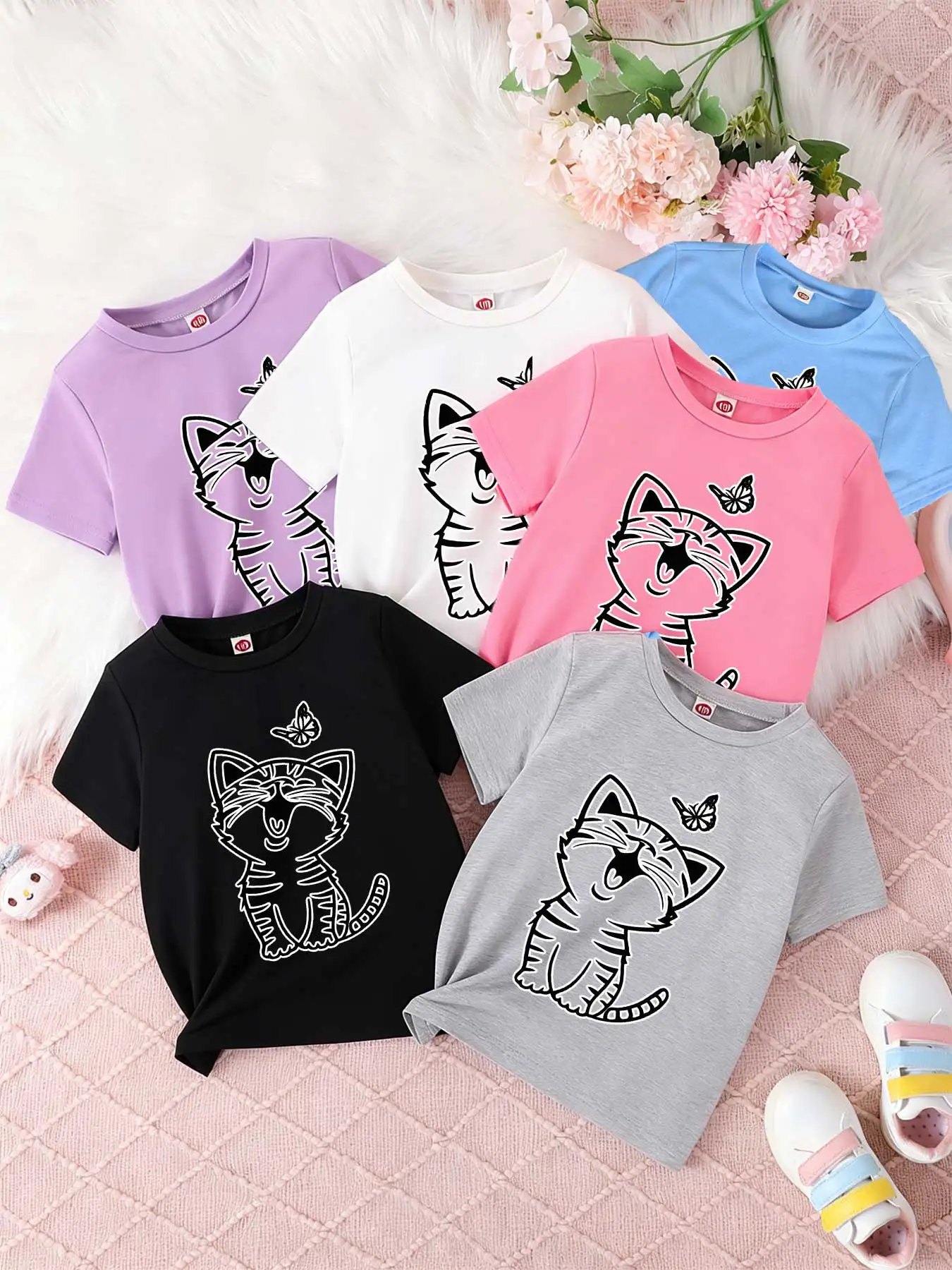 

Children's short-sleeved T-shirts for boys and girls, loose and breathable,line art cat,cute cat line drawing,cat and butterfl