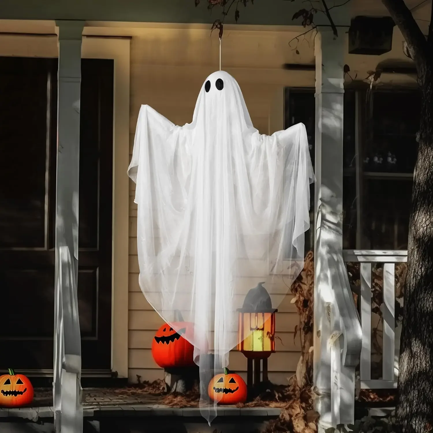 Sloosh 47'' Fantasmi Bianchi di Halloween, Fantasma Luminoso da Appendere con Spaventosa Luce LED Blu, Decorazione di Halloween da Appendere per Corti