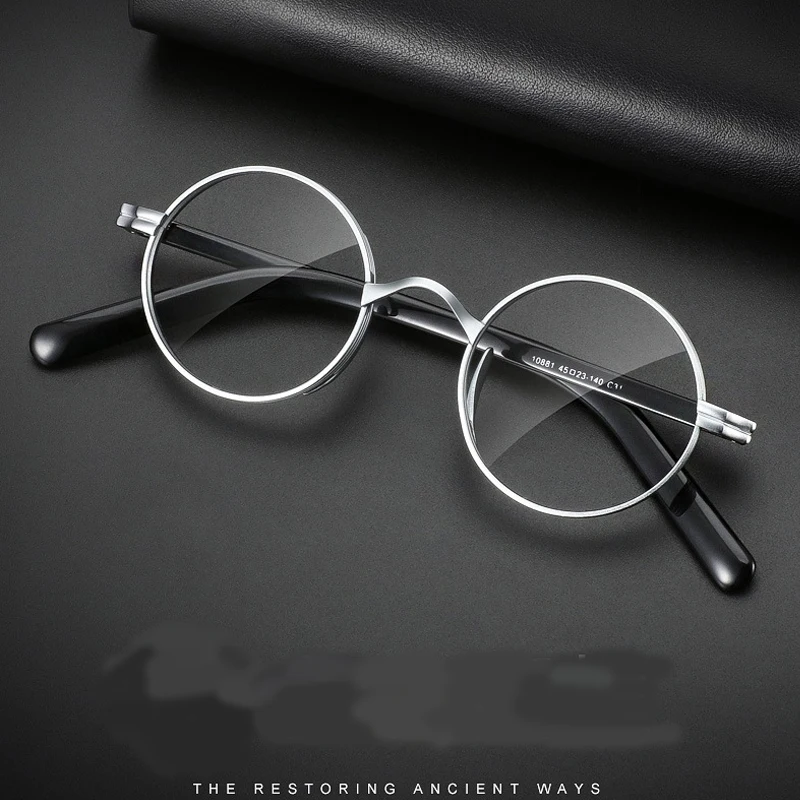 

Vintage Wide Edge Alloy Glasses Frame for Men and Women High Quality Optical Acetate Leg Small Round Eyeglasses