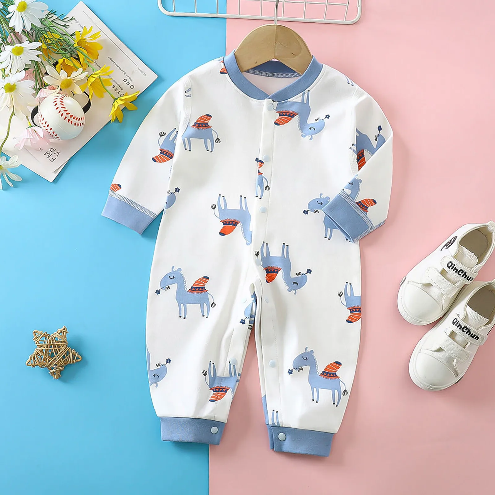 Spring And Autumn Boys And Girls New Cute Cartoon Horse All Over Print Comfortable Casual Long Sleeve Baby Bodysuit Pajamas