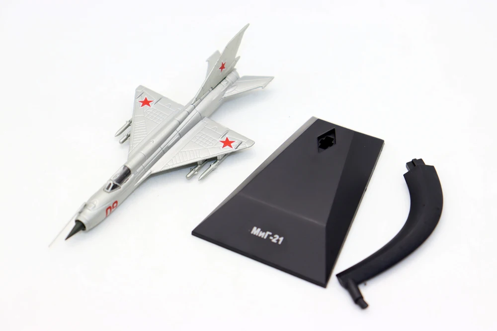 Mig-3ファイターダイキャストモデル,プラスチック合金,シミュレーション飛行機,ギフトコレクション,スケール1: 100,soviet-guich,新品