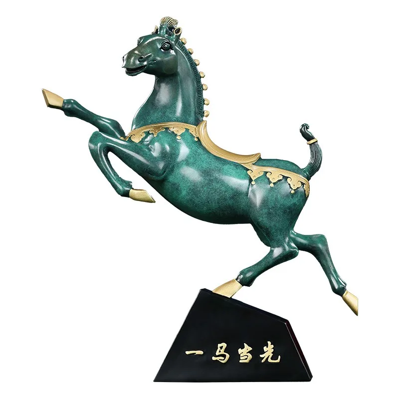 

Brass one-horse leading ornament, home office desktop horse crafts
