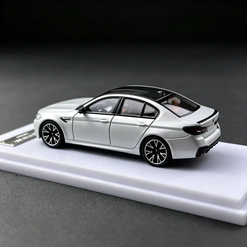 Howie Model 1/64 NEW BMW M5 F90 Diecast Car Model Alloy Simulation Collection Toy Gift For Boys#peetyeee view 4