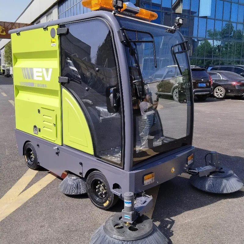 Customized High Efficiency Multipurpose Electric Ride-On New Road Sweeper 1500-2300mm Cleaning Width 18500sq.m/h Efficiency For