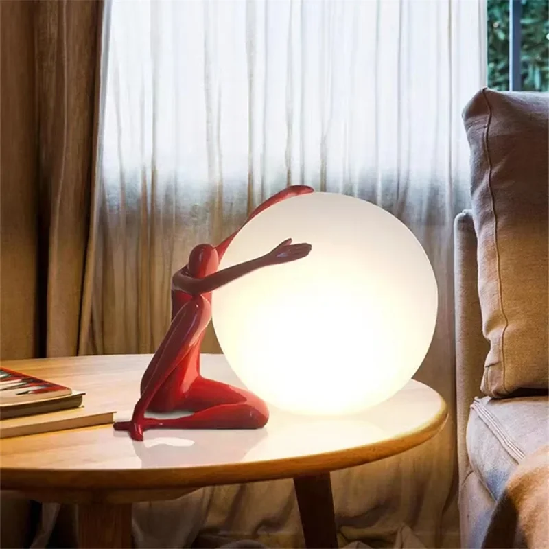 

Italian table light Ball Holding Character Resins Statue Figure table lamp for Living Room Bedroom Balloon-Lamp Humanoid Lamp