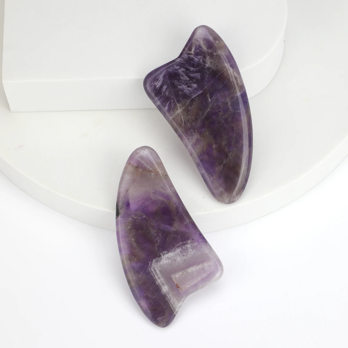 1pc Delphin Form Gouache Schaber SPA Massage Natürliche Jade Gua Sha Gesicht Massager Körper Haut Gouache Schaben Schönheit Pflege werkzeug