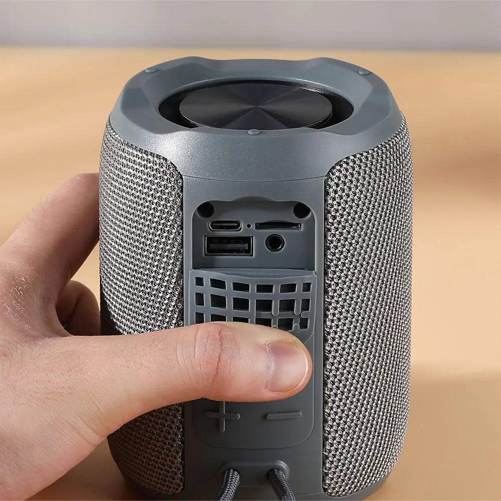 TG679 Bluetooth Speaker 1200mAh Portable Wireless TWS Sound Box Hands-free Call Support FM/TF Card LED Color Light caixa de som