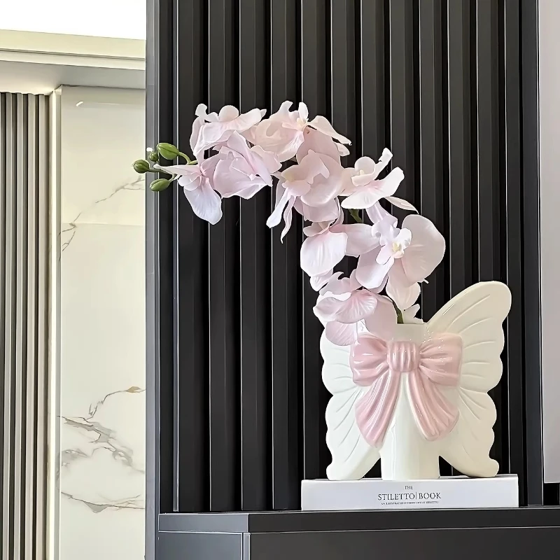 Creative butterfly ceramic vase ornament light luxury high sense living room flower arrangement porch TV cabinet home soft