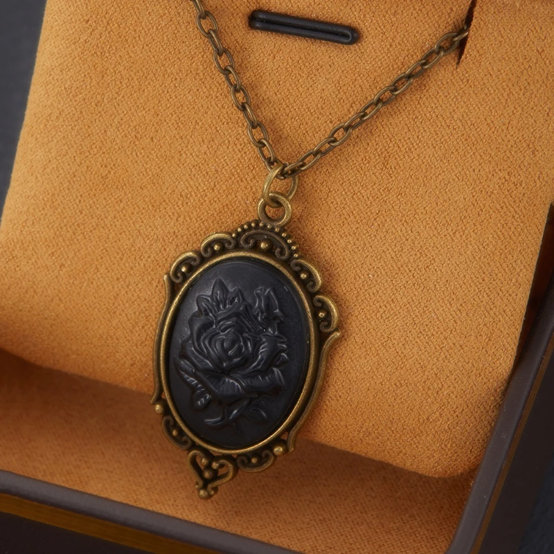 Retro and Trendy Oval Pendant  - đánh giá và giá Y2K Ethnic Fashion