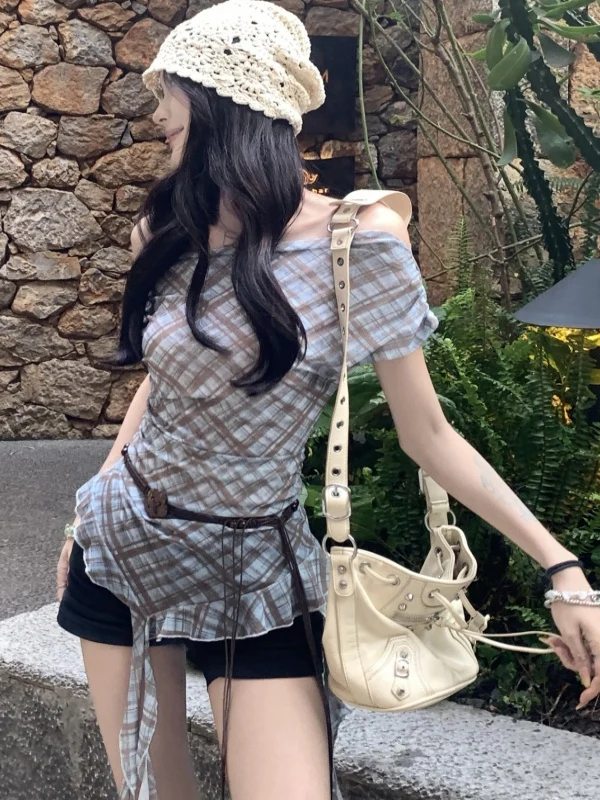 

Summer Slim Fit ort Sve One oulder T-irt Vintage Plaid Trendy Girl Sle Commute Korean Version Regular Sve Length