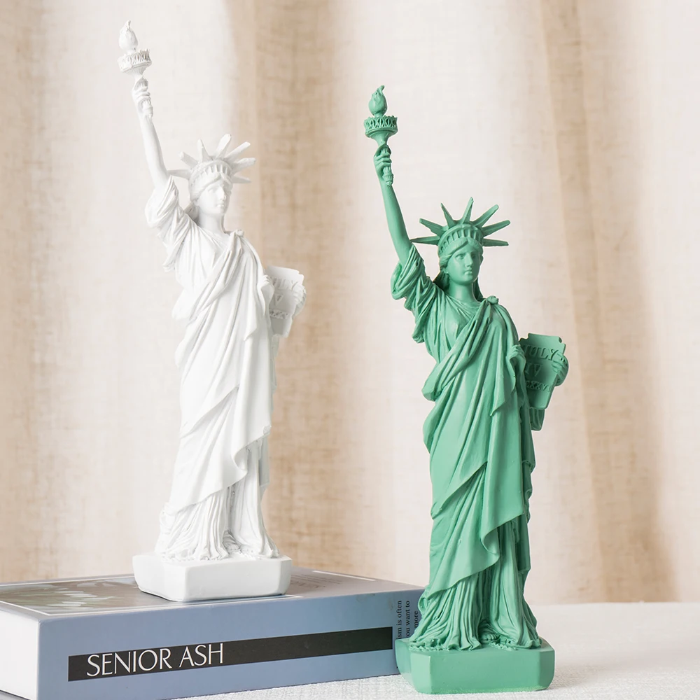 Statue of Liberty Statue Resin Craft Decoration Figurine Model Sculpture for Living Room Office Wine Cabinet Home Decor Ornament