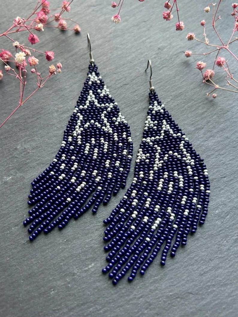 

Bohemia Rice Bead Earrings with Tassels And Five-Pointed Star Geometric Hand Weaving Female Fashion Versatile Beaded Jewelry
