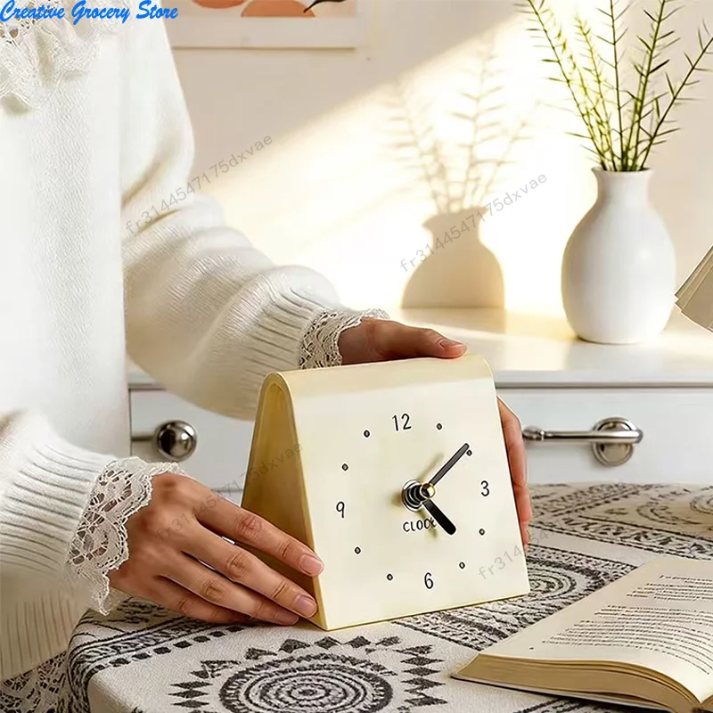 Reloj de Escritorio Creativo con Forma de Triángulo, Decoración Moderna para el Hogar, Reloj Silencioso, Decoración para Dormitorio de Estudiantes, Regalo para Amigos